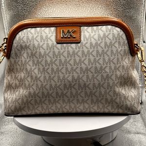 Michael Kors Small Dome Crossbody Satchel 9.5” x 7” x 4” Strap 27” NWT